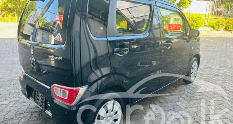SUZUKI WAGON R 2024