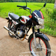 BAJAJ CT100 2005