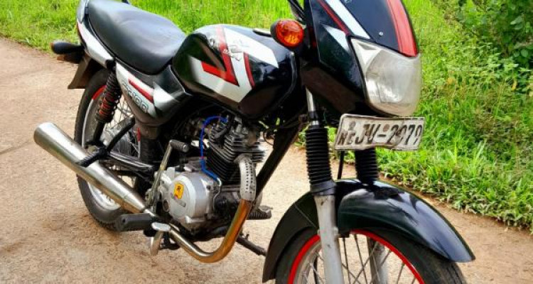 BAJAJ CT100 2005
