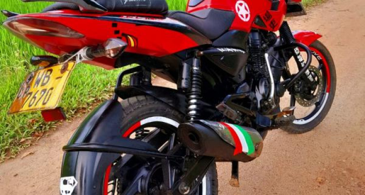 BAJAJ PULSAR 135 2010