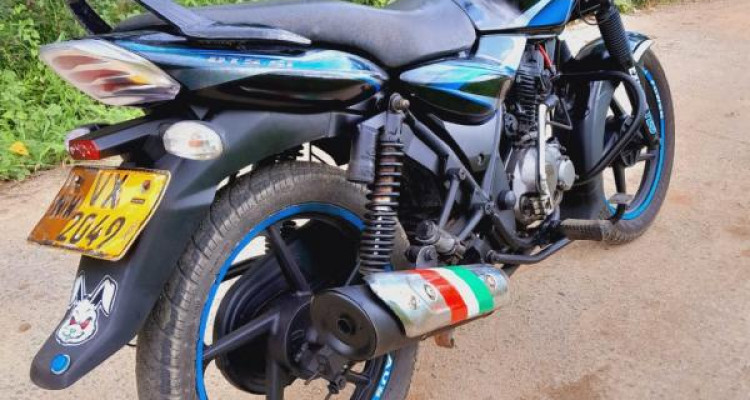 BAJAJ DISCOVER 100 2010
