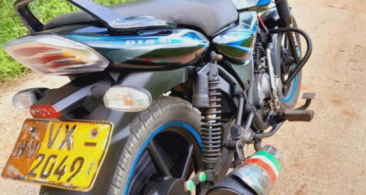 BAJAJ DISCOVER 100 2010