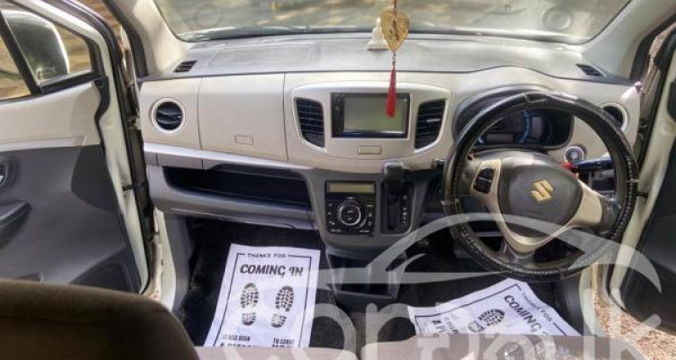 SUZUKI WAGON R FZ 2014
