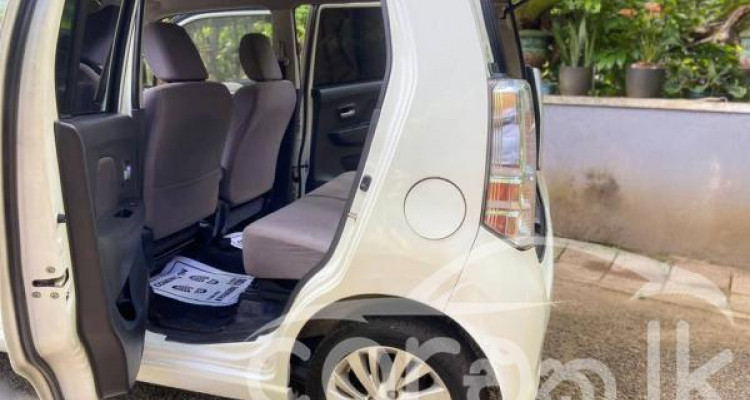 SUZUKI WAGON R FZ 2014