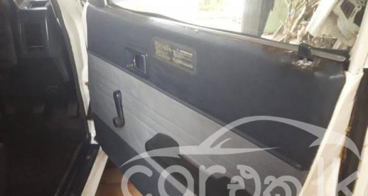 TOYOTA CORONA AT140 1986