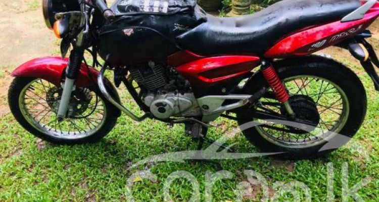 BAJAJ PULSAR 180 2004