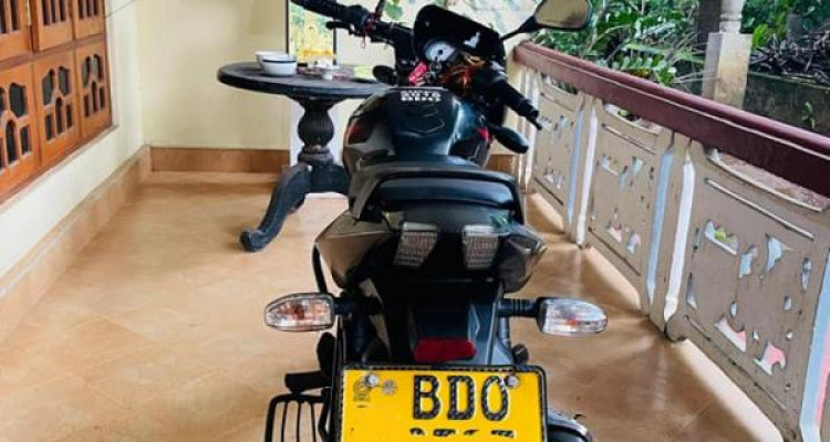 BAJAJ PULSAR 135 2016