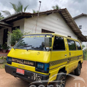 MITSUBISHI DELICA L300 1982