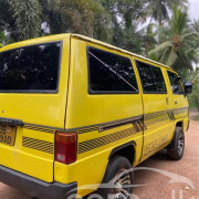 MITSUBISHI DELICA L300 1982