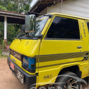 MITSUBISHI DELICA L300 1982
