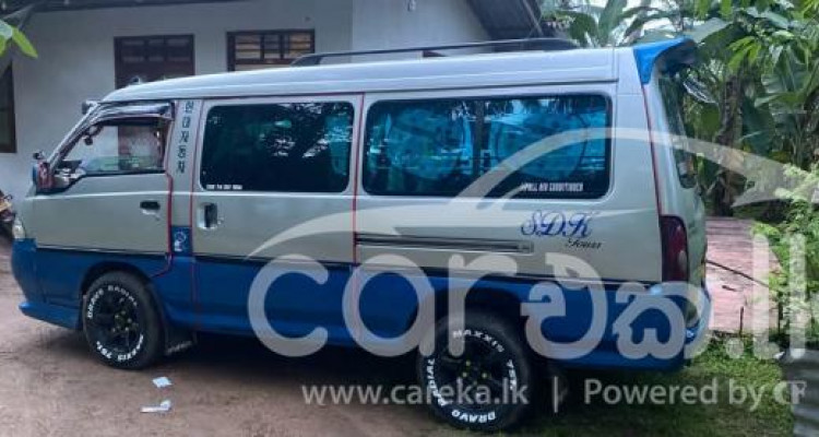 HYUNDAI H100 2000
