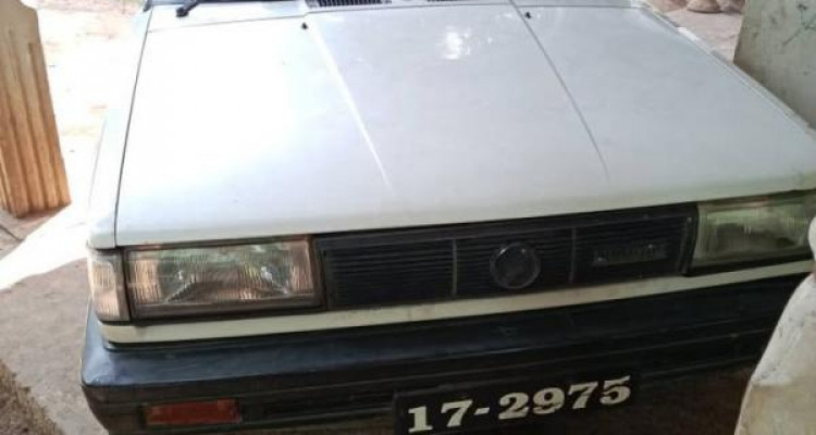 NISSAN SUNNY B12 1988