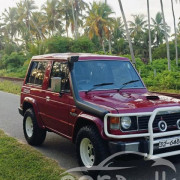 MITSUBISHI PAJERO 1988