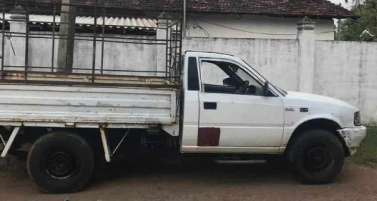 TATA SINGLE CAB 2005