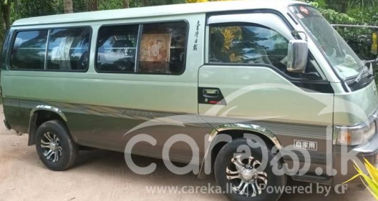 NISSAN CARAVAN 1994