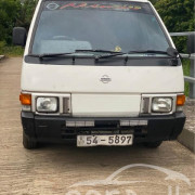 NISSAN VANETTE 1989