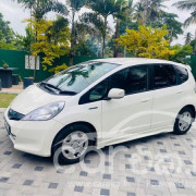 HONDA FIT GP1 2012