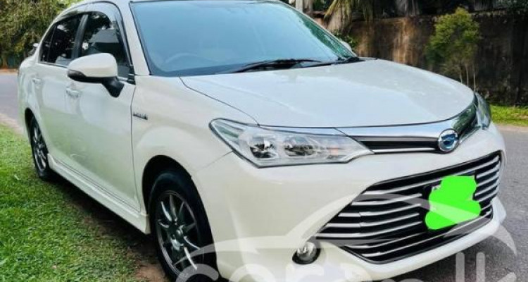 TOYOTA AXIO 2015