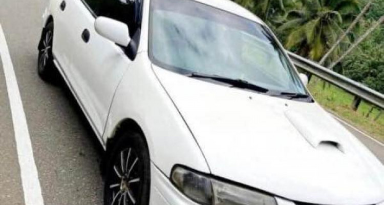 MAZDA FAMILIA 1997