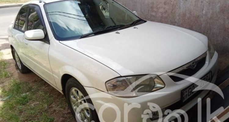 MAZDA FAMILIA 1998