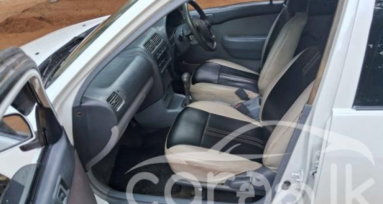 TOYOTA STARLET 1999