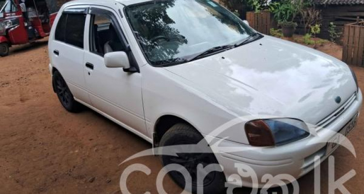 TOYOTA STARLET 1999