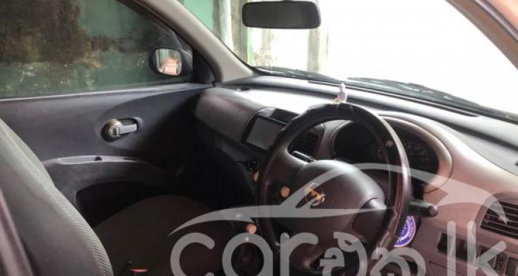 NISSAN MARCH K12 2002