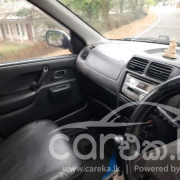 SUZUKI SWIFT 2002
