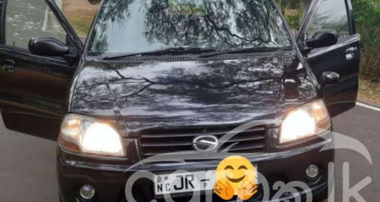 SUZUKI SWIFT 2002