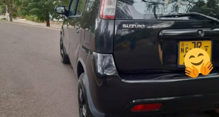 SUZUKI SWIFT 2002