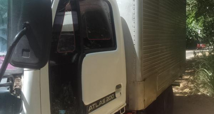 NISSAN ATLAS 1990