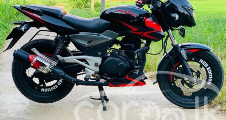 BAJAJ PULSAR 180 2010