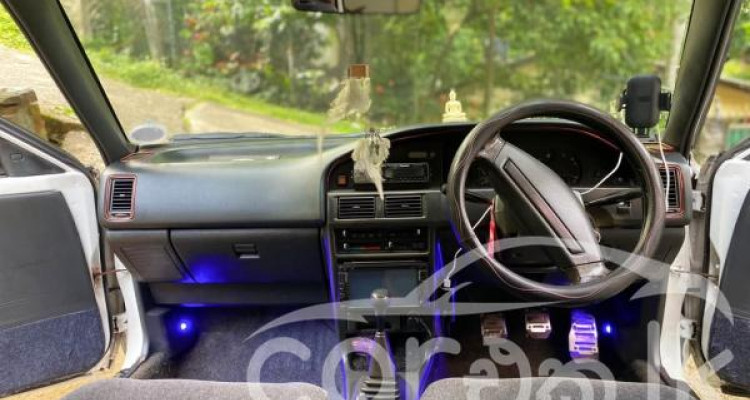 TOYOTA COROLLA 1992