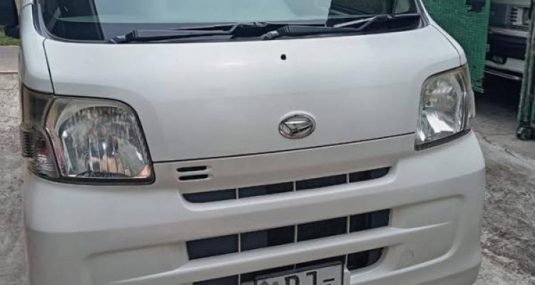 DAIHATSU HIJET 2015
