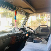 ISUZU ELF 2000