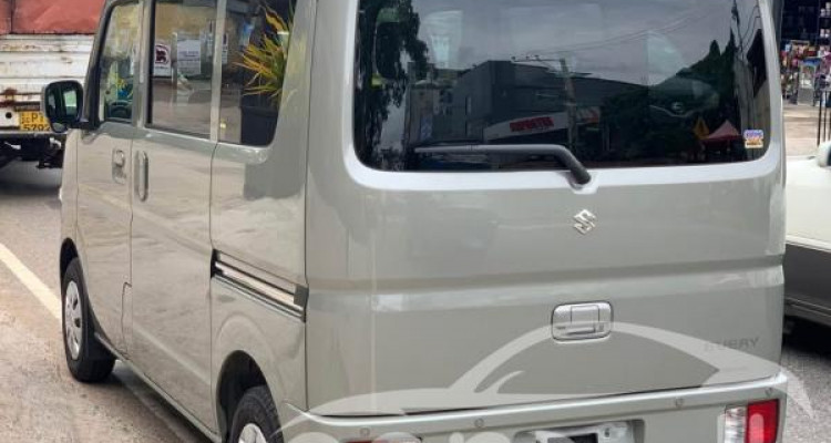 SUZUKI EVERY 2024