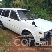 NISSAN WAGON 1985