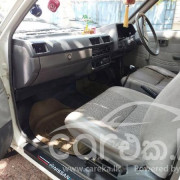 NISSAN WAGON 1985