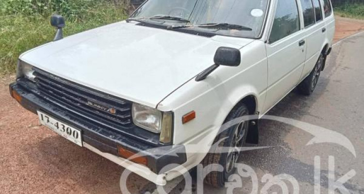 NISSAN WAGON 1985