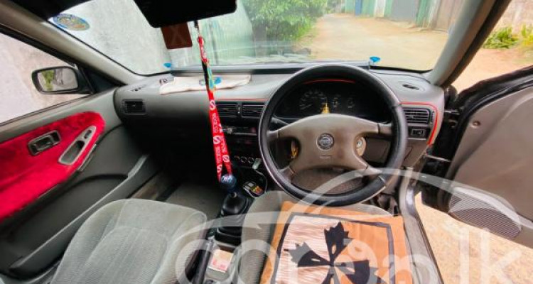 NISSAN SUNNY FB13 1991