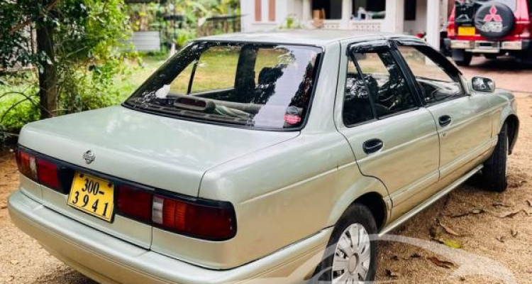 NISSAN SUNNY FB13 1993