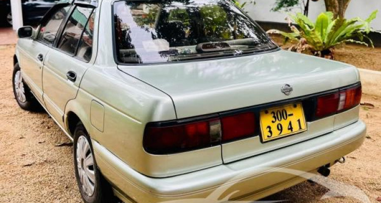 NISSAN SUNNY FB13 1993