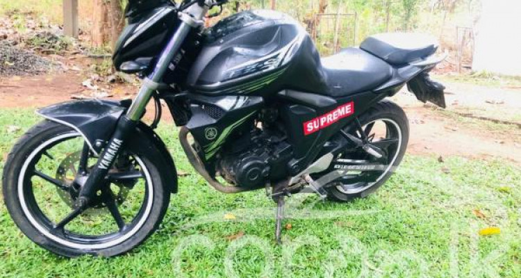 YAMAHA FZ 2018
