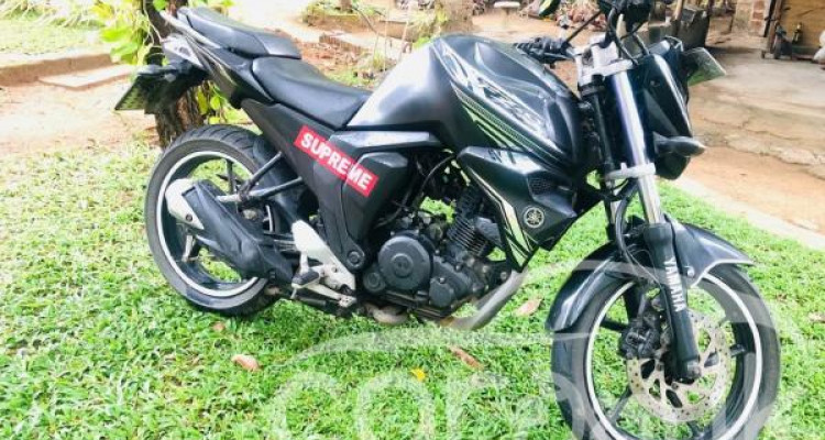 YAMAHA FZ 2018