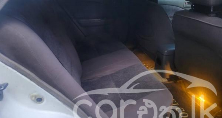 TOYOTA CARINA 2001