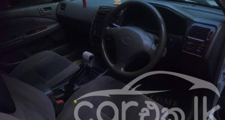 TOYOTA CARINA 2001