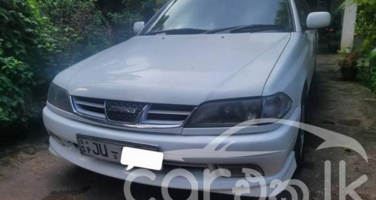 TOYOTA CARINA 2001