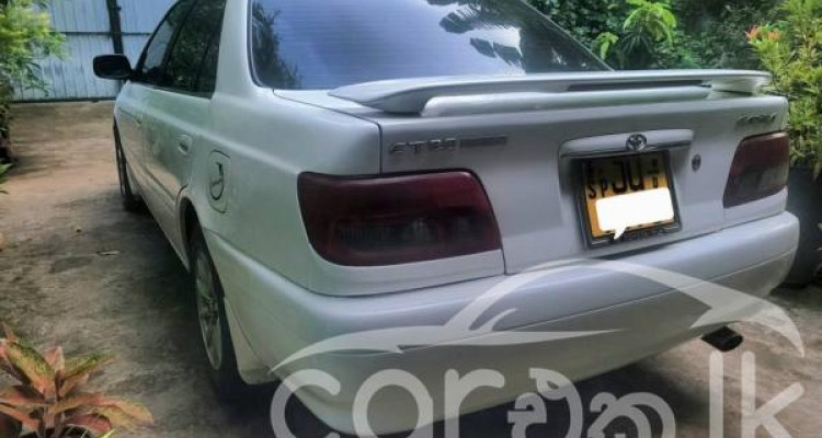 TOYOTA CARINA 2001