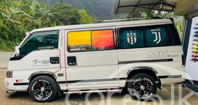 NISSAN CARAVAN 1994