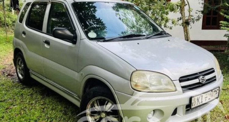 SUZUKI SWIFT 2004